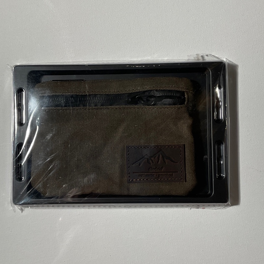 Diodrio Olive Waxed Canvas Belt Zipper Bag For Everyday Carry (EDC)